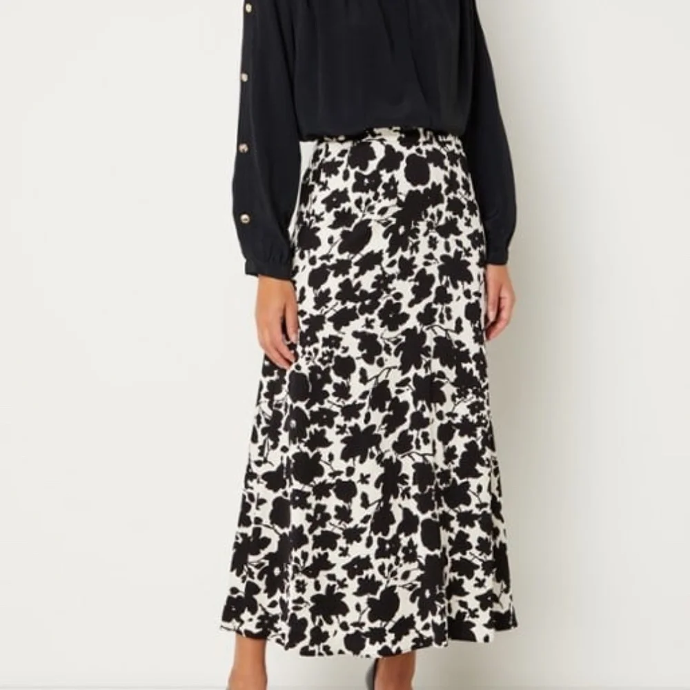 Gerard Darel Bastian Paris Black White Floral Maxi Skirt Size 3 (US Large)